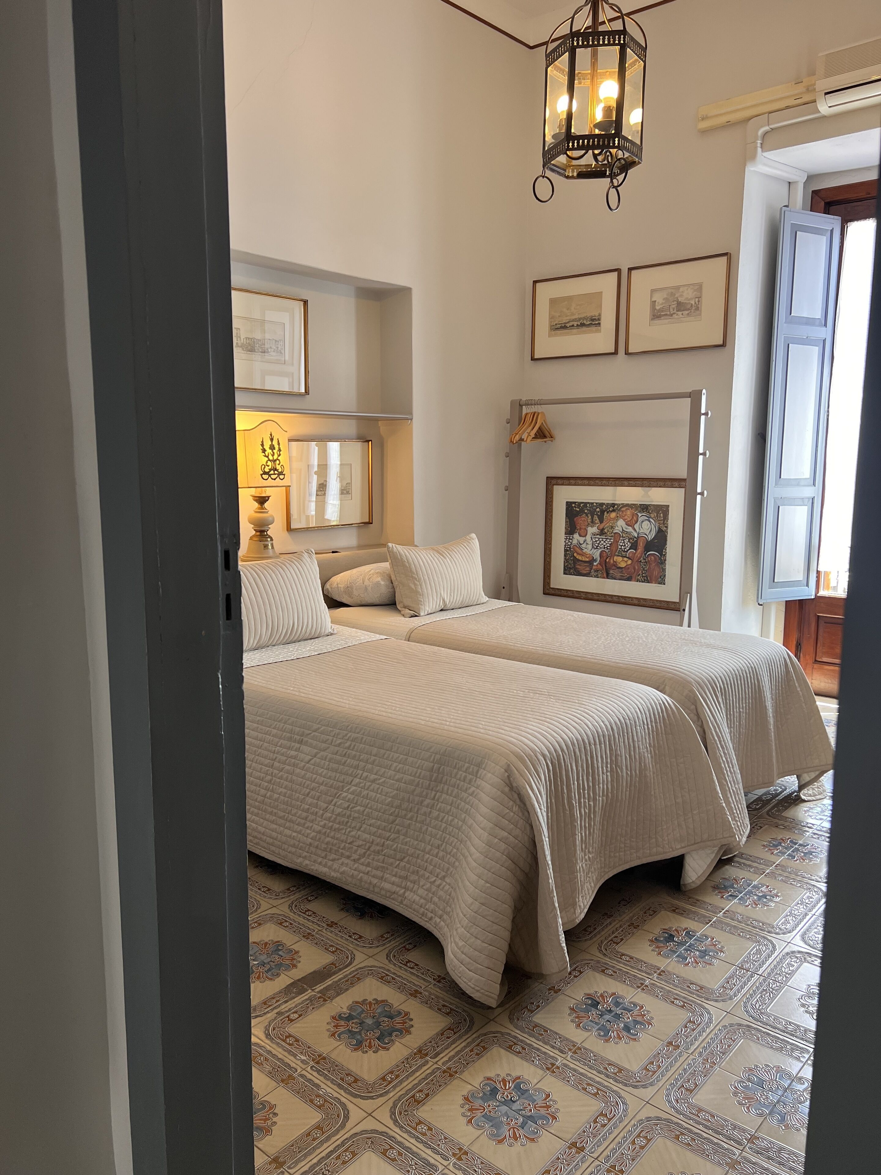 Vierbettzimmer, Balkon