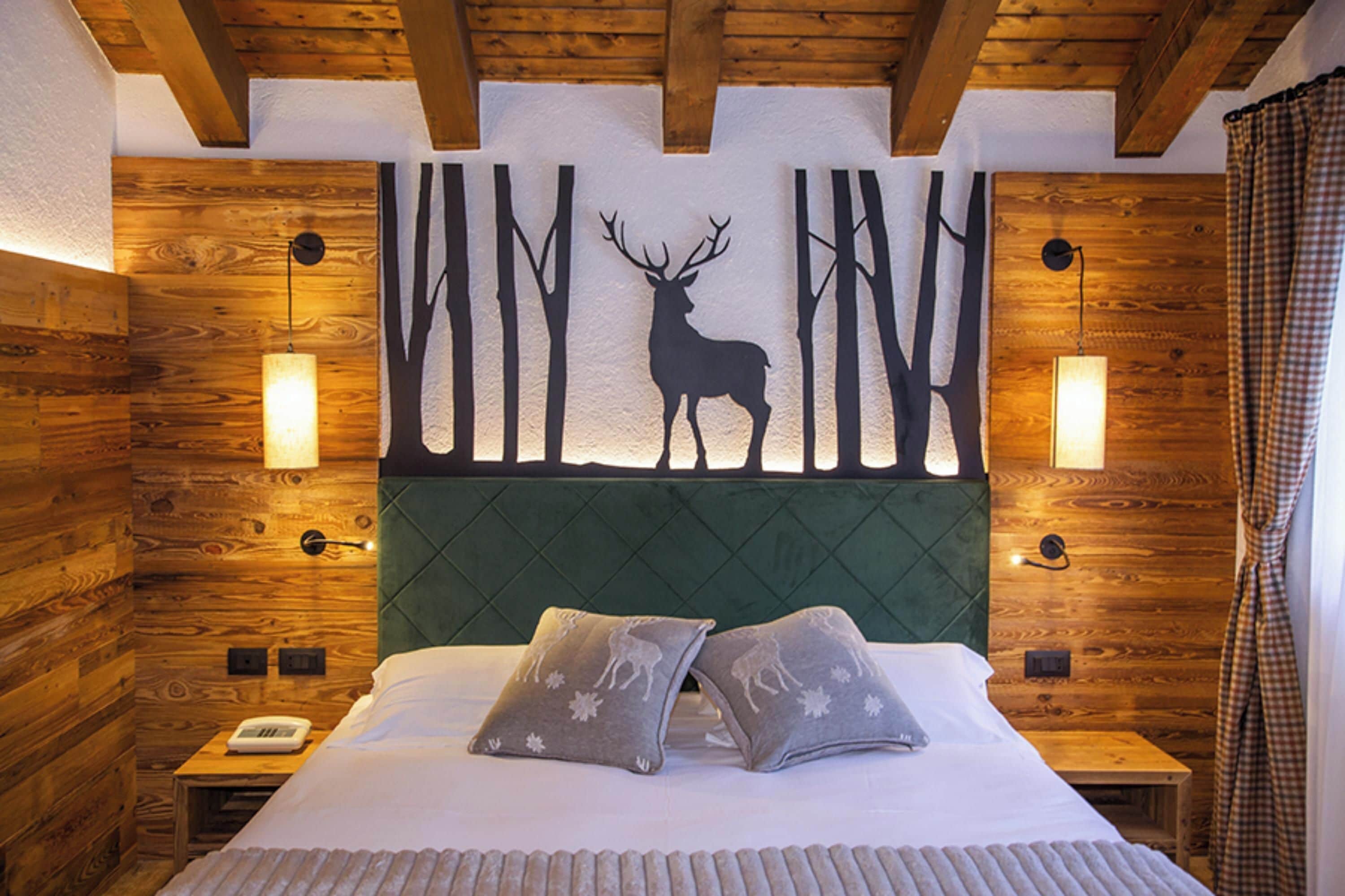 junior room, non smoking, terrace | frette italian sheets, pillow-top beds, minibar, in-room safe