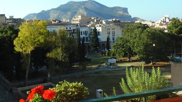 Vue depuis lâhĂ©bergement