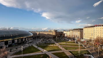 Suite, 1 cama de matrimonio grande, no fumadores (Twin bed on request;with Sofabed) | Exterior