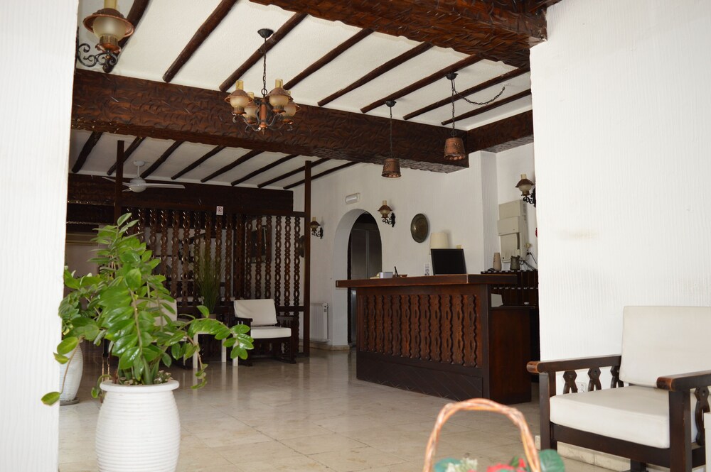 Lordos Hotel Apts Limassol by null