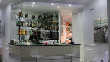 Bar (in der Unterkunft)