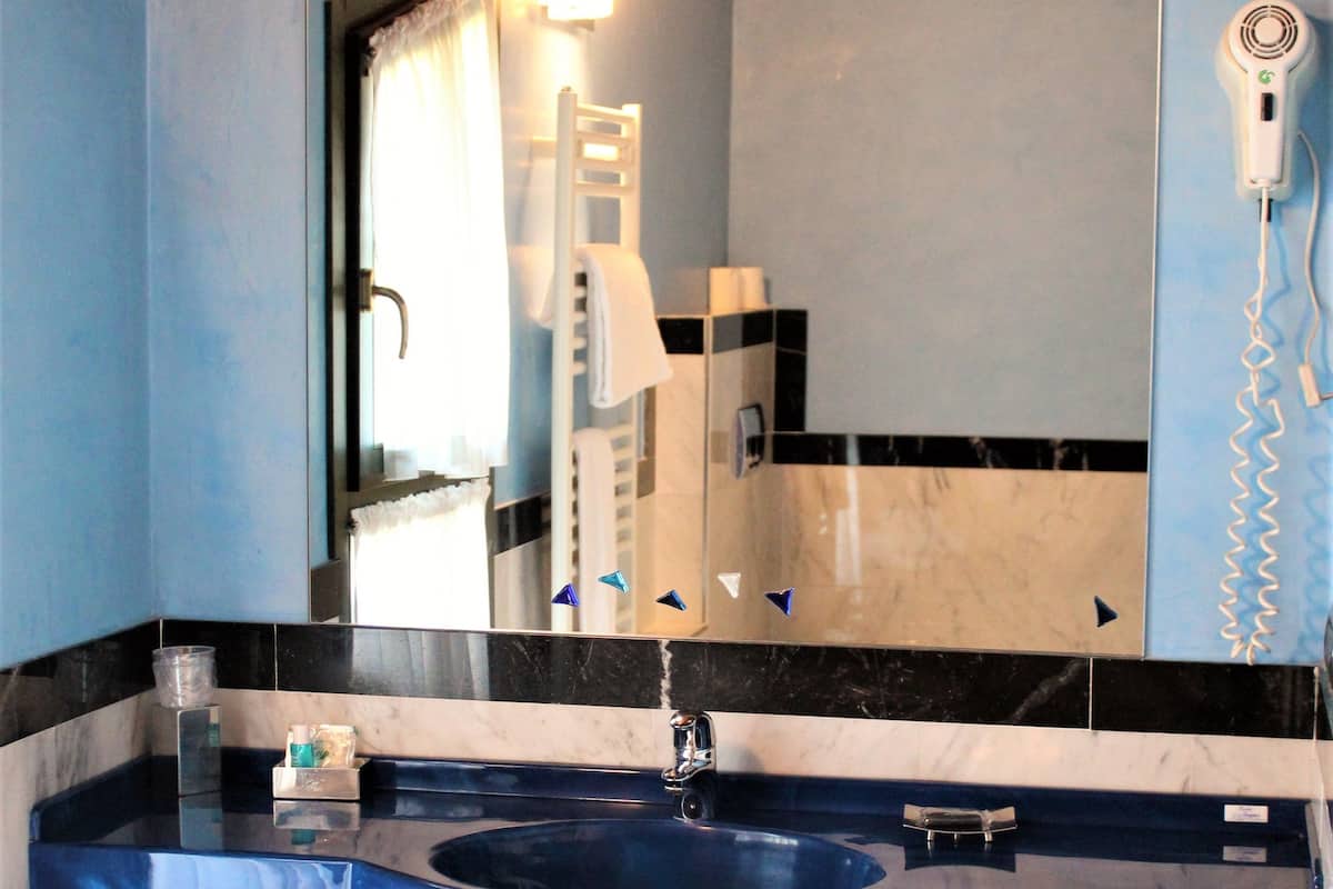 free toiletries, hair dryer, towels