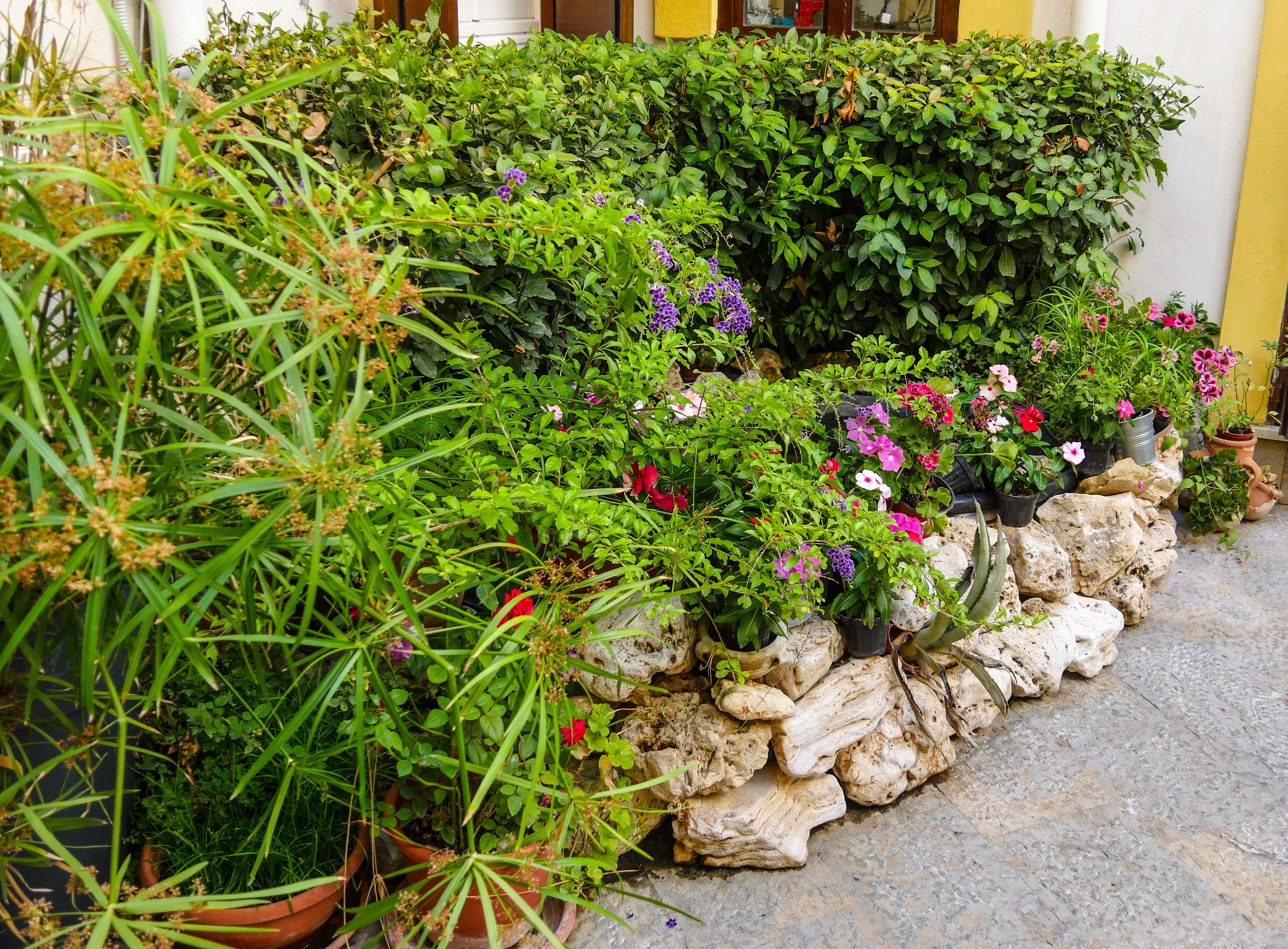 Children’s play area – outdoor