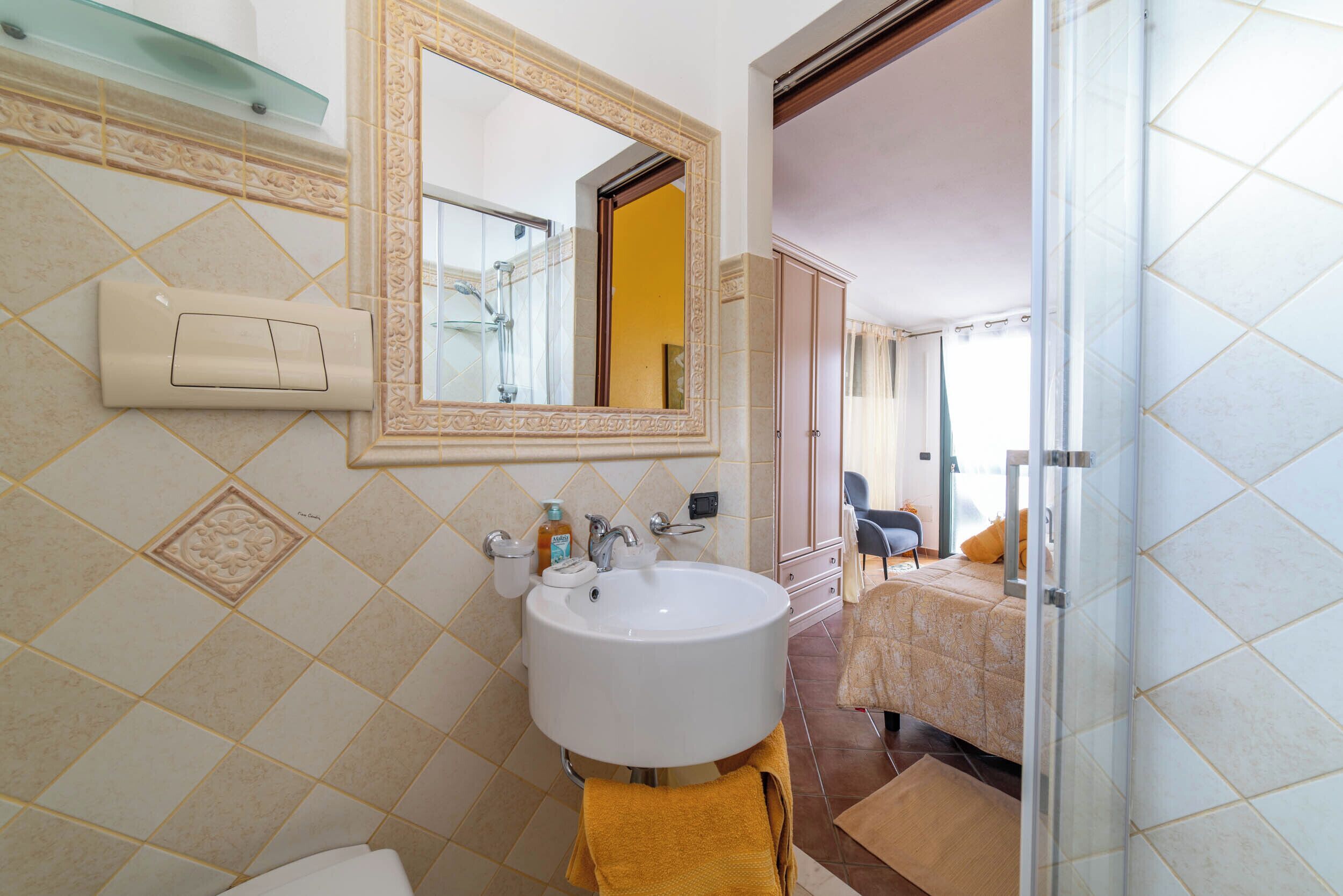 Chuveiro, secador de cabelo