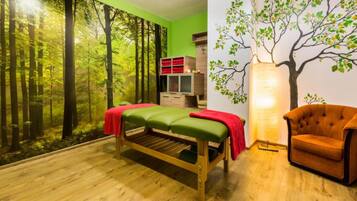 Soins corporels, soins d'hydrothérapie, soins d'aromathérapie, massages