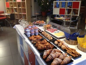 Daily buffet breakfast (EUR 5 per person)