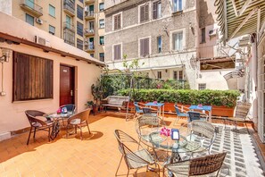 Lounge - Portafortuna Guesthouse (Rome)