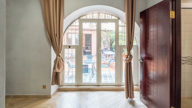 Comfort Triple Room - Giusi Rooms - Aetheria Esquilinus Guesthouse (Rome)
