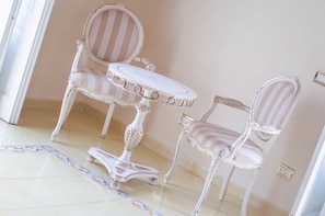 Panoramic Double Room, Sea View | Premium bedding, in-room safe, desk, laptop workspace - Villa Isabella (Minori)