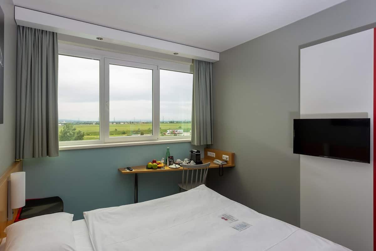 Superior Room, 2 Single Beds, Park View