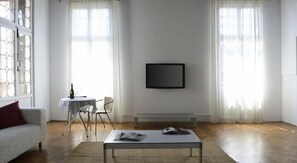 Premium bedding, minibar, in-room safe, desk - Palazzo Soderini (Venice)