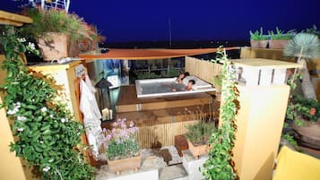 室外 SPA 浴池