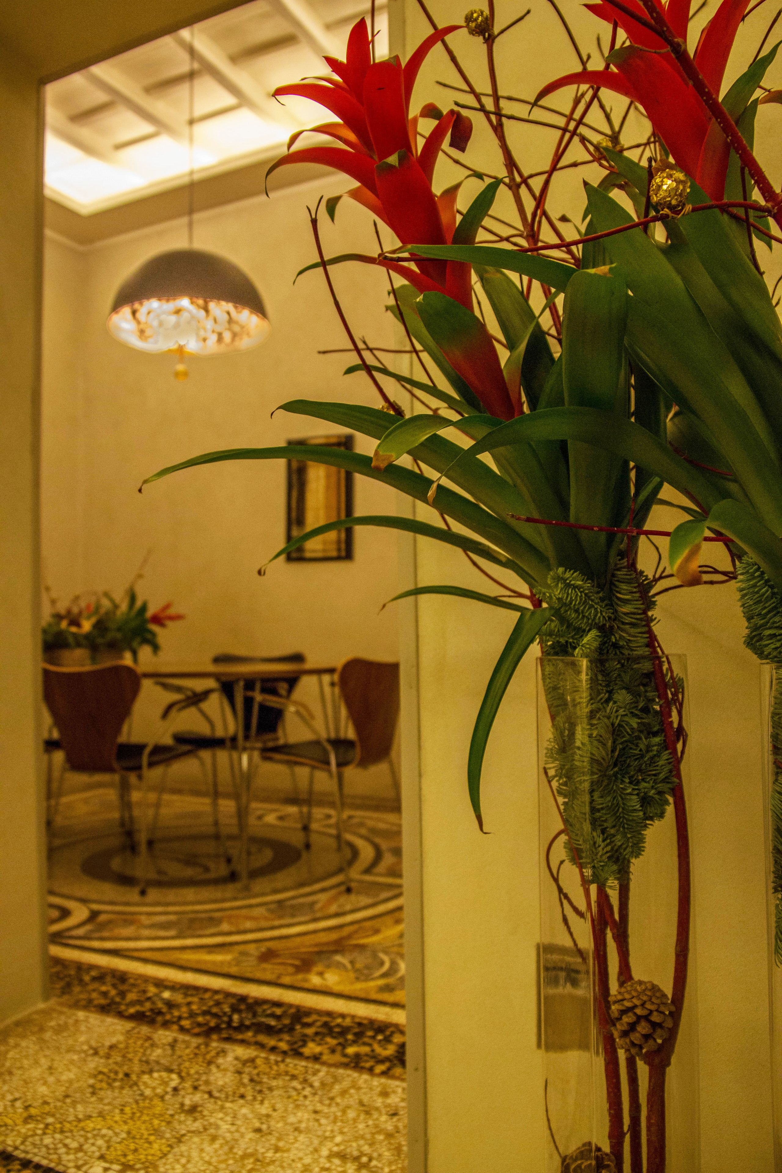 Minibar, caja fuerte, wifi gratis y ropa de cama