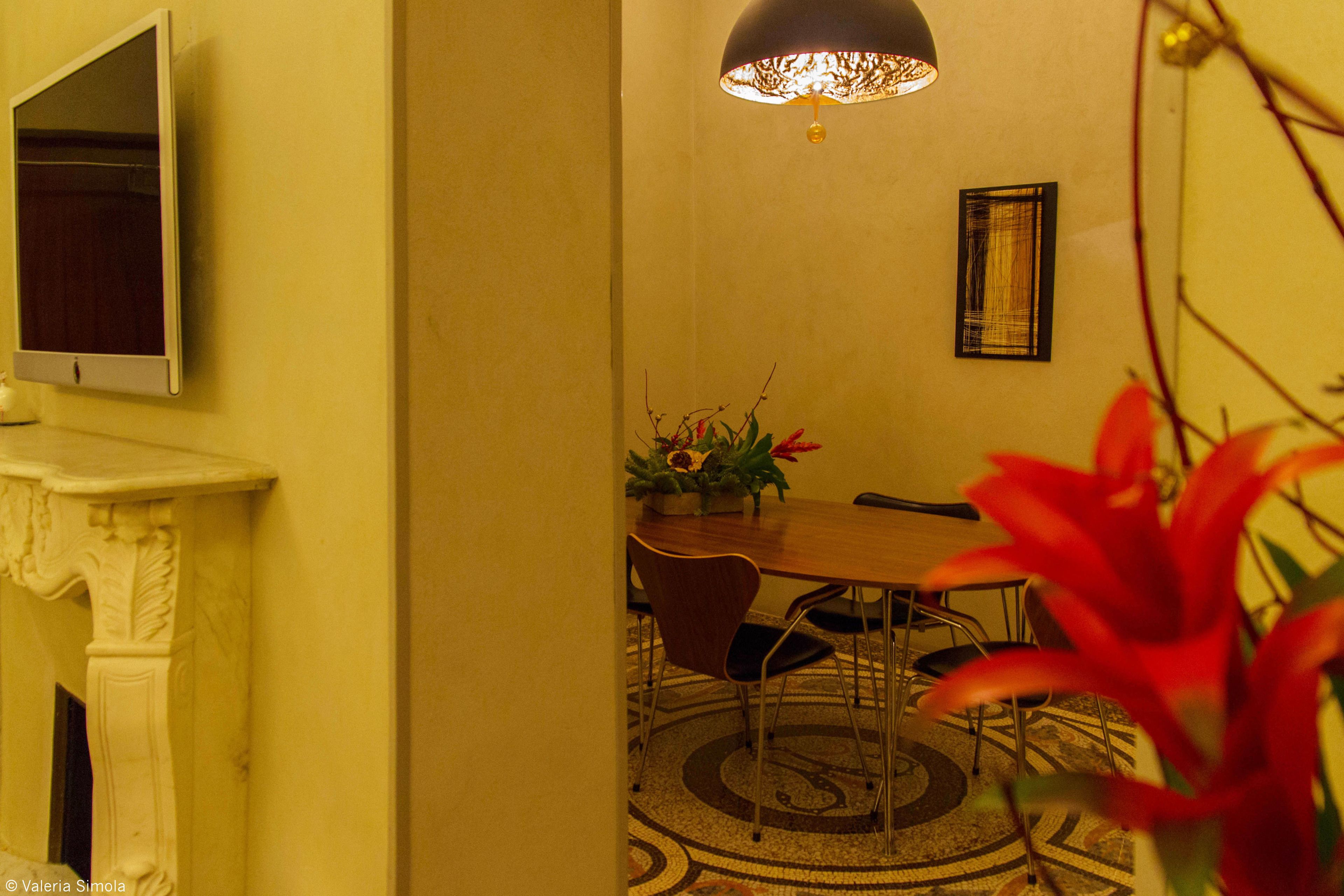 minibar, in-room safe, free wifi, bed sheets