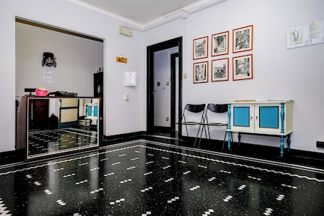 Reception. Albergo Caffaro