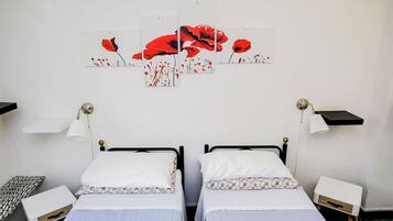 Habitación doble | Escritorio, wifi gratis, ropa de cama