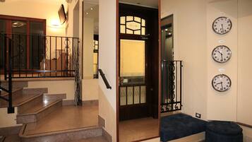 منطقة الجلوس في الردهة