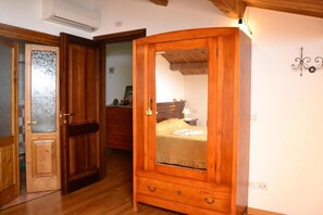 Soundproofing, cribs/infant beds, free WiFi - Villa San Giacomo (Scerni)