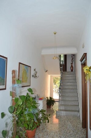 Interior - Villa San Giacomo (Scerni)