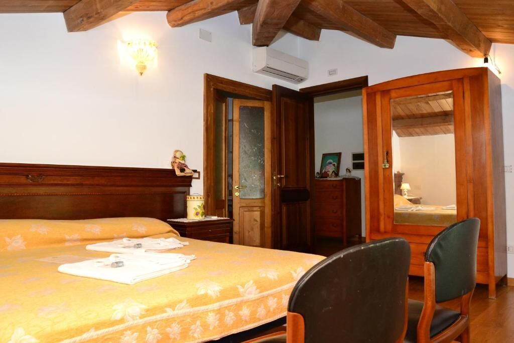 Chambres insonorisées, lits bébé, Wi-Fi gratuit