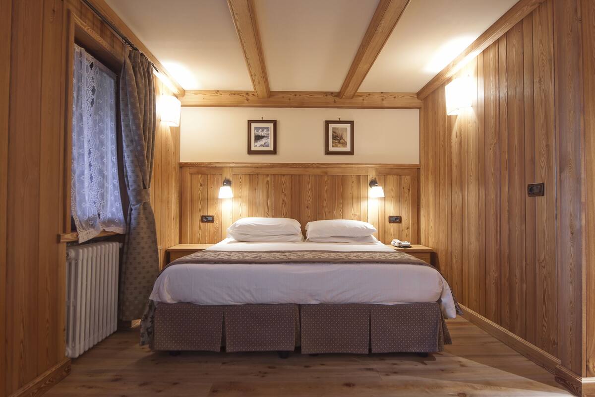 superior double room | in-room safe, desk, soundproofing, iron/ironing board