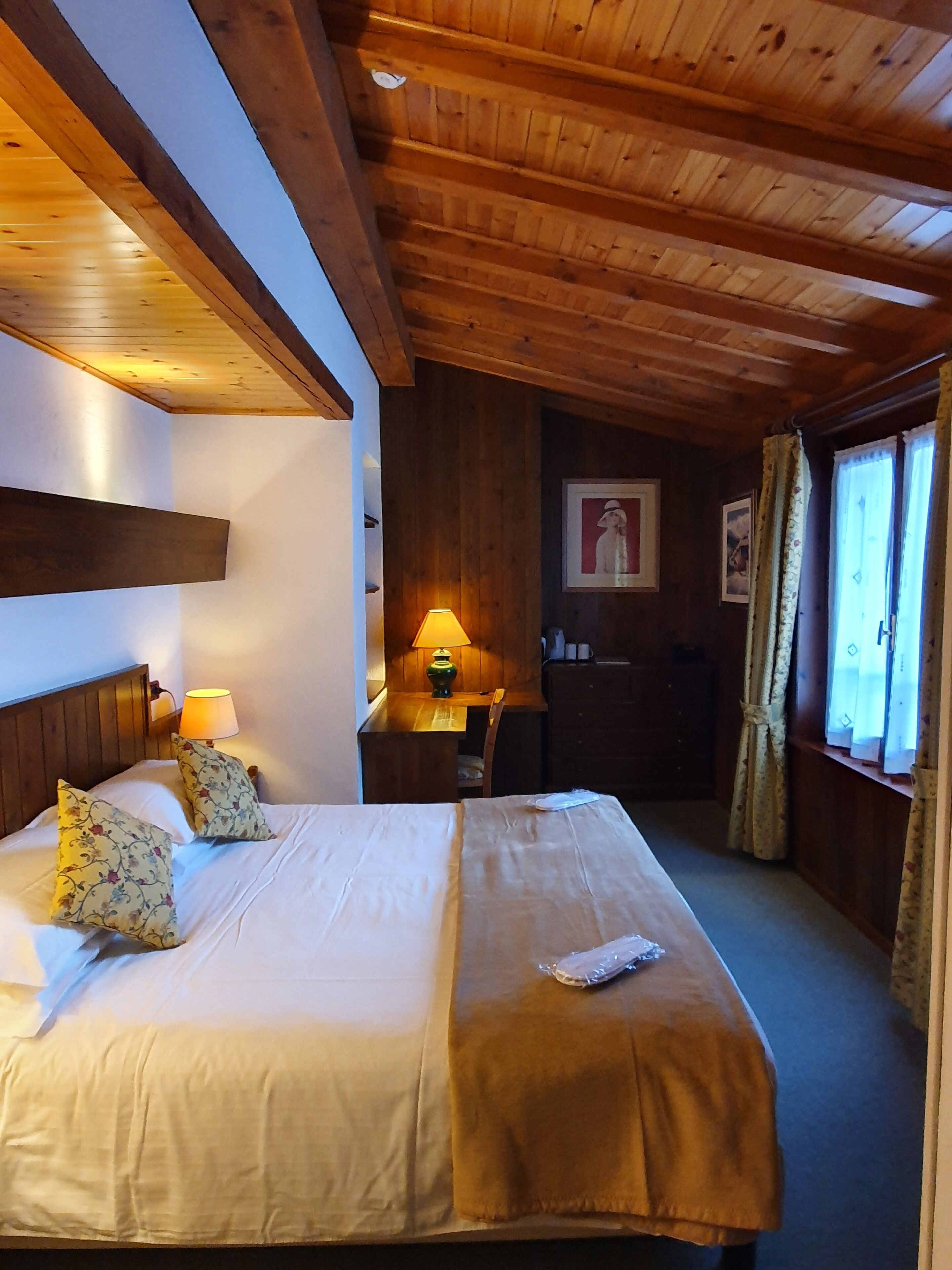 superior double room | in-room safe, desk, soundproofing, iron/ironing board