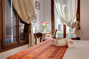 Chambre Double, salle de bains commune