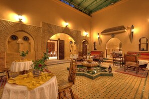 Entrée intérieure