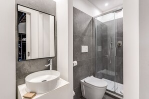 Basic-Doppelzimmer | Badezimmer