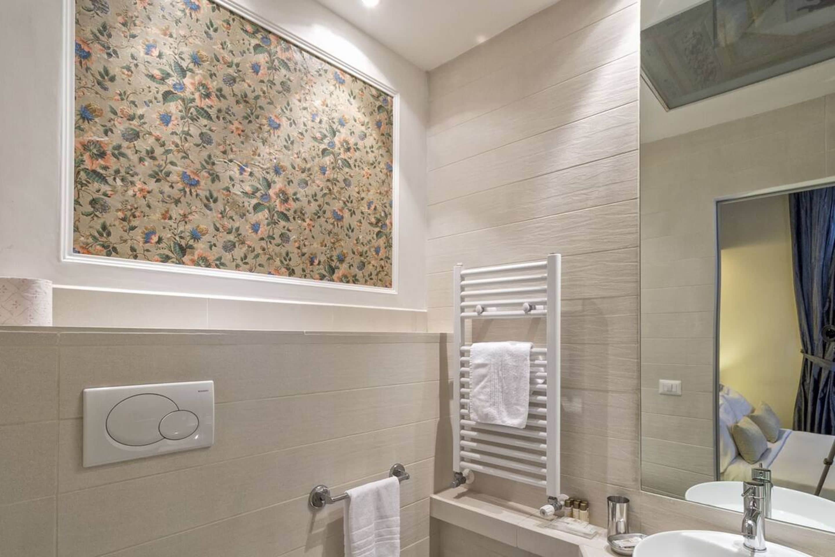 Photo - Little Queen Suite