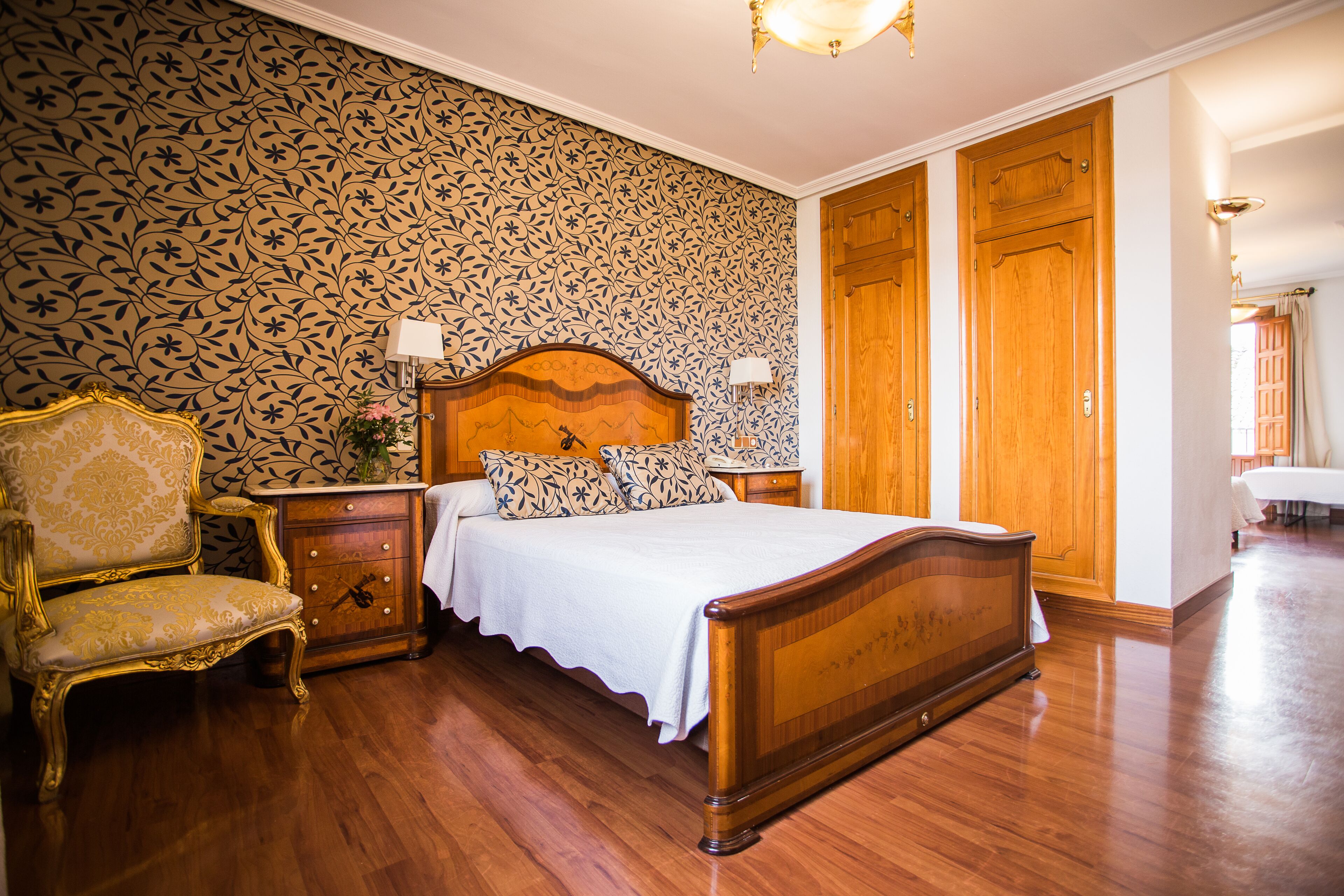 1 bedroom, individually decorated, desk, free wifi