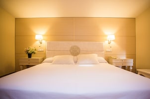 Individualmente decorados, escrivaninha, Wi-Fi de cortesia