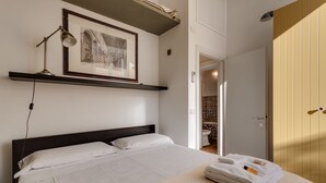 Unclassified image, 2 of 20, button - Rome Accommodation - Monti (Rome)