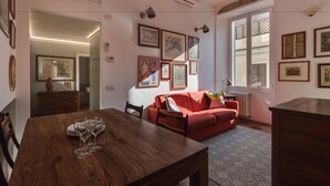 Unclassified image, 4 of 20, button - Rome Accommodation - Monti (Rome)