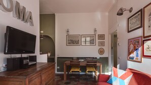 Unclassified image, 5 of 20, button - Rome Accommodation - Monti (Rome)