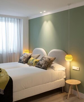 1 chambre, coffres-forts dans les chambres, bureau