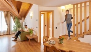 公寓 | 迷你吧、客房内保险箱、办公桌、遮光窗帘