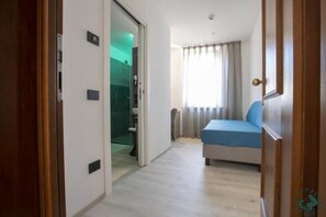 Junior Room | 1 bedroom, pillowtop beds, minibar, in-room safe