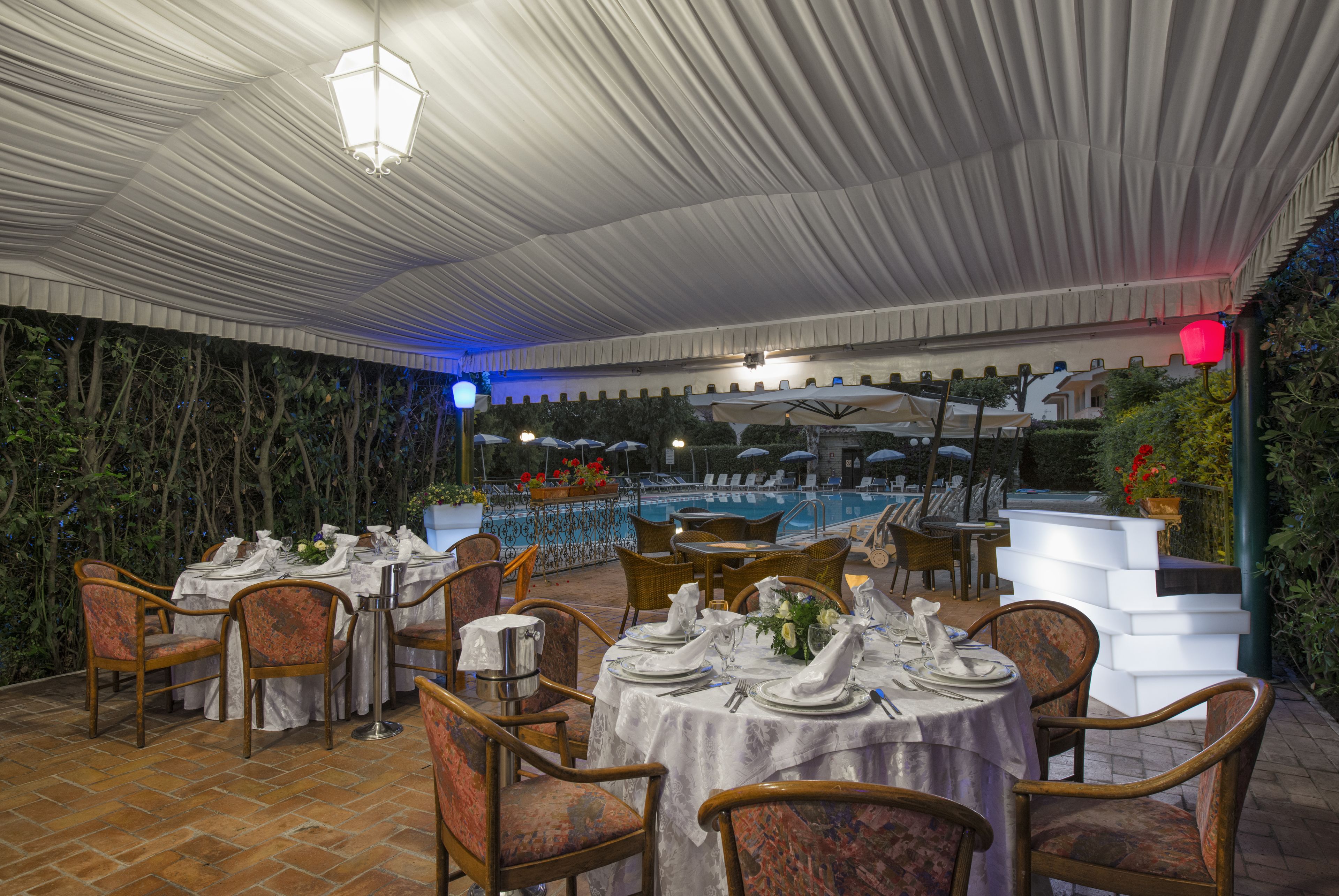 breakfast, lunch, dinner served; pool views