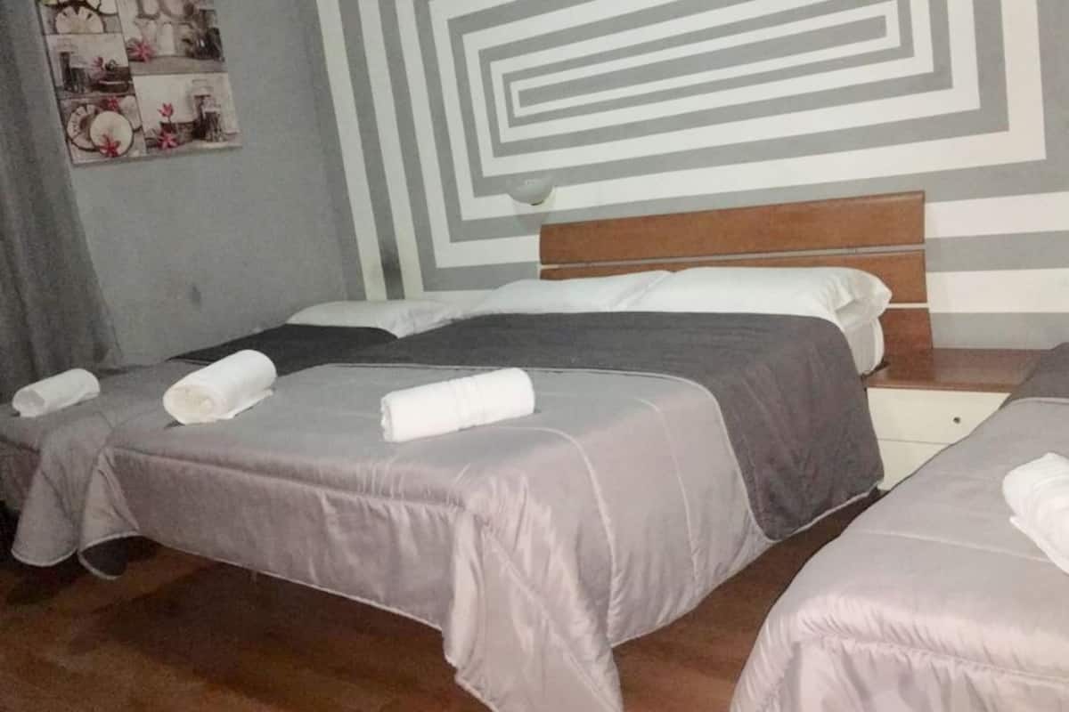 Shared Dormitory, 1 Twin Bed (6 People) | In-room safe, desk, soundproofing, iron/ironing board