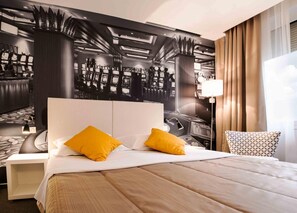 Minibar, in-room safe, desk, blackout drapes - Park, Hotel & Entertainment (Nova Gorica)