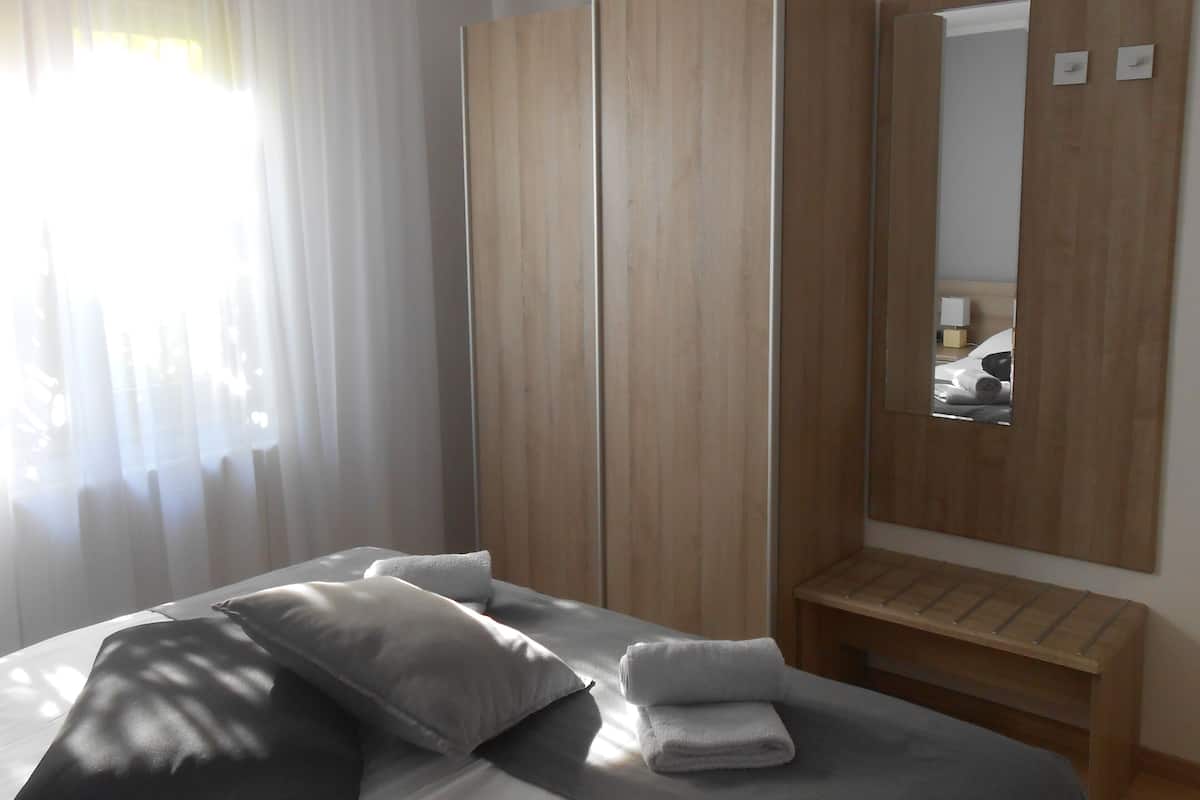 Double Room, Balcony | Egyptian cotton sheets, hypo-allergenic bedding available