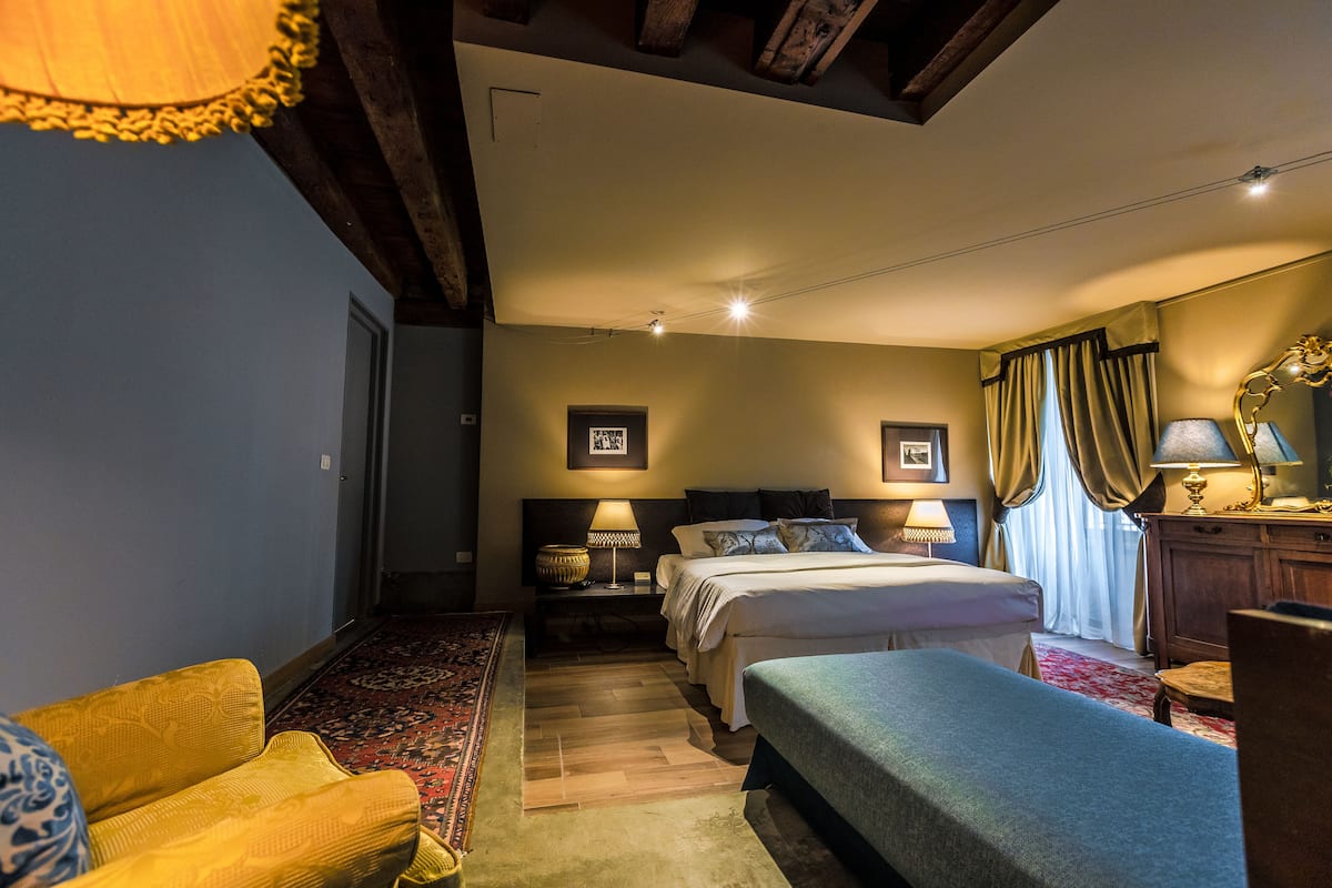 Junior Suite Superior | Biancheria da letto di alta qualità, materassi Select Comfort, minibar