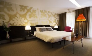 Junior Suite, 1 Queen Bed with Sofa bed, Garden Area (Deluxe - private Garden)