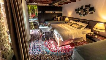 Junior Suite, 1 Queen Bed with Sofa bed (Comfort with Private Garden) | Premium bedding, down comforters, Select Comfort beds, minibar