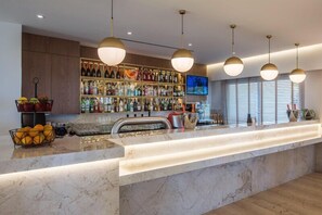 Bar (on property) - Hotel Matheo Villas & Suites (Hersonissos)