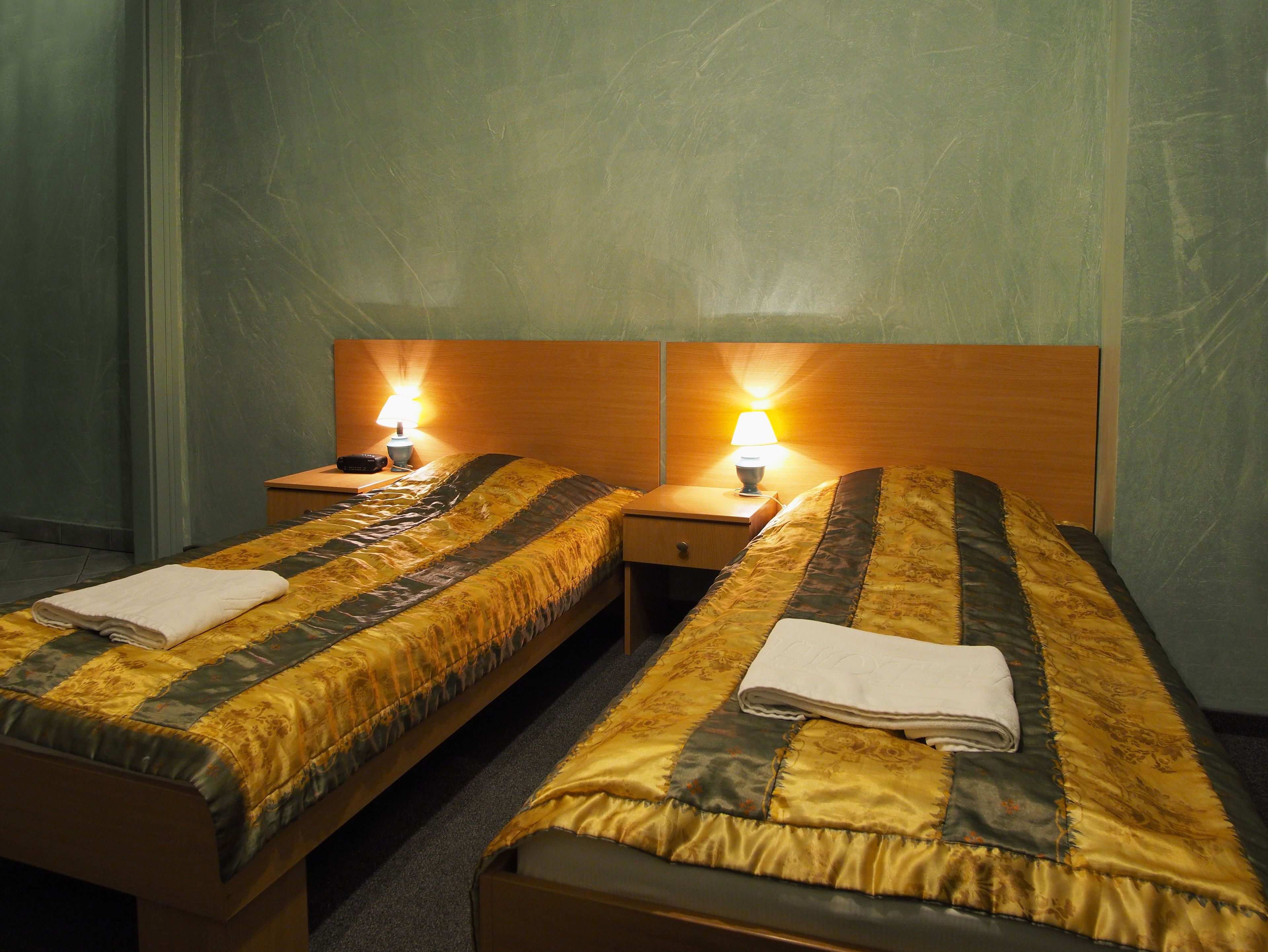 in-room safe, free cots/infant beds, free wifi, bed sheets