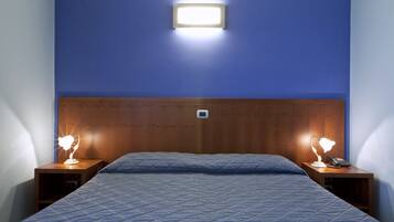 Basic Double Room, 1 Double Bed | Minibar, in-room safe, desk, iron/ironing board