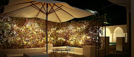 Breakfast, lunch, brunch served; Mediterranean cuisine